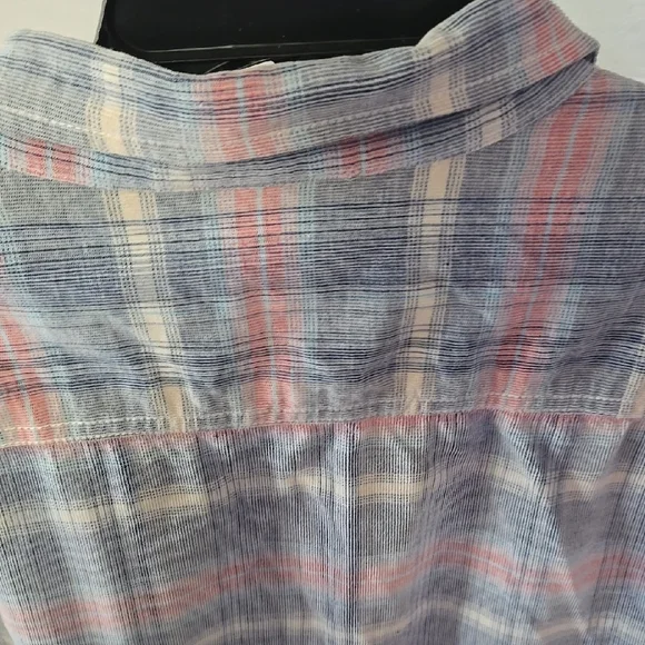 Tommy Bahama Men's Blue and Pink Plaid Shirt - Picture 10 of 11